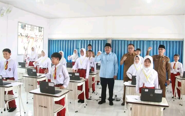 Bupati Anwar Sadat Pastikan Pelaksanaan Tes Akademik SD Berjalan Lancar