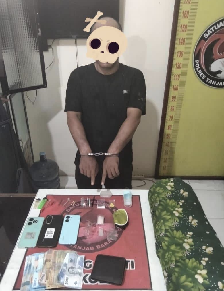 Satresnarkoba Polres Tanjab Barat Ringkus Tiga Terduga Bandar Sabu di Teluk Sialang