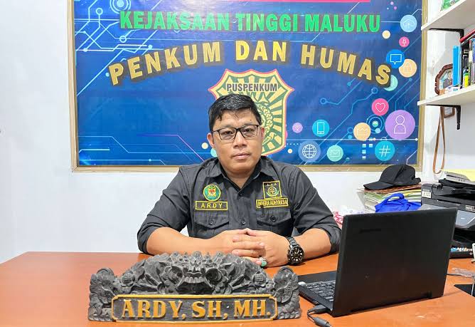 Mantan Kadis DPMPTSP Maluku Diperikasa Kasus SBB