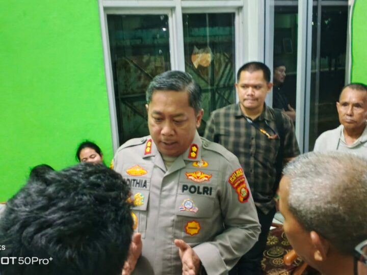 Turut Merasakan Duka Mendalam Pastikan Seluruh Jenazah Ditangani Baik dan Keluarga Mendapatkan Ketenangan, Kapolres Lubuklinggau Kunjungi Rumah Sakit Siti Aisyah