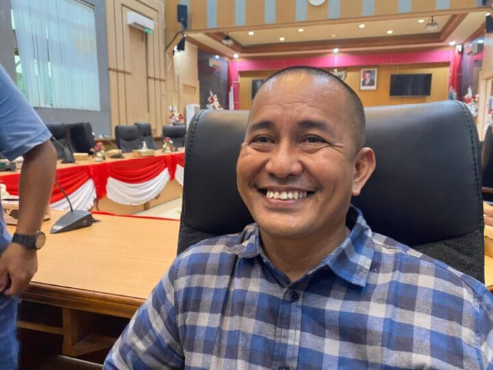 Upah Belum Dibayar Petugas Kebersihan Mogok Kerja 