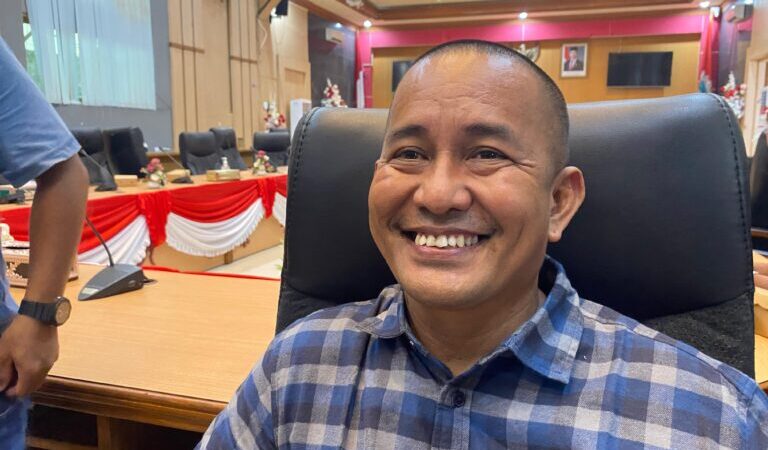 Upah Belum Dibayar Petugas Kebersihan Mogok Kerja 
