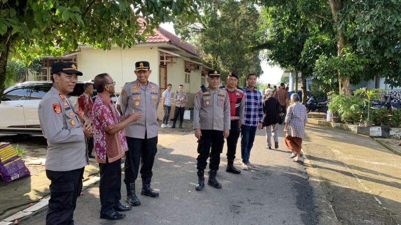 Pastikan Ibadah Kondusif, Kapolres Musi Rawas Pantau Keamanan Gereja
