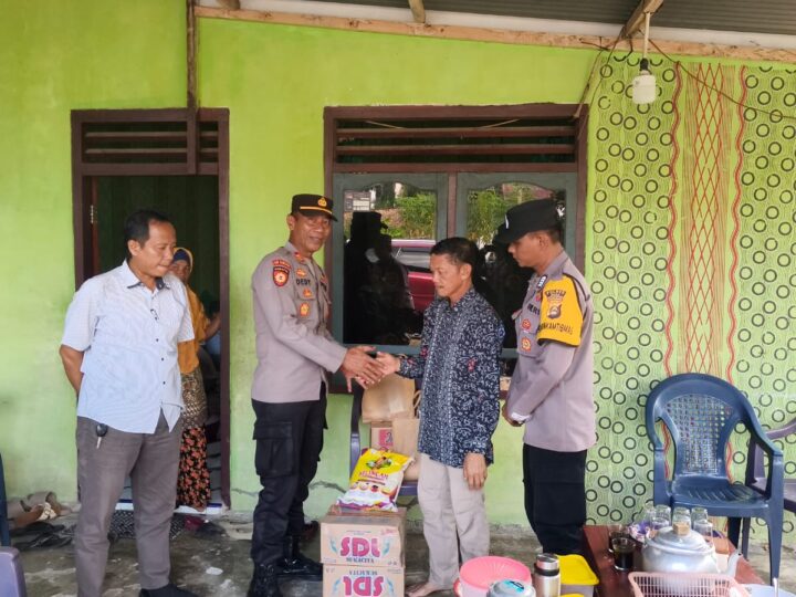 Wujud Nyata Kepedulian Polri di Hari Bhayangkara Ke-80: Polres Musi Rawas Berikan Tali Asih Kepada Warga Lansia yang Sempat Hilang
