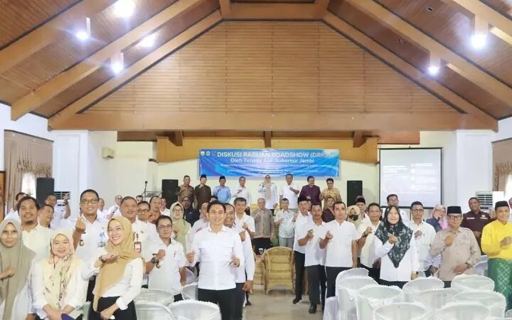 Hadiri Diskusi Rabuan Roadshow, Pemkab Tanjab Barat Dorong Hilirisasi dan Peningkatan SDM untuk Perkuat Pertumbuhan Ekonomi