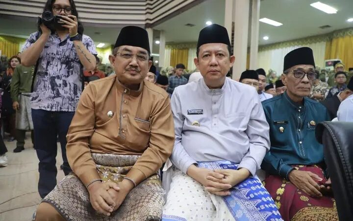 Bupati Anwar Sadat Hadiri HUT ke-80 Pemkot Jambi, Tanjab Barat dan Kota Jambi Teken Kerja Sama Strategis