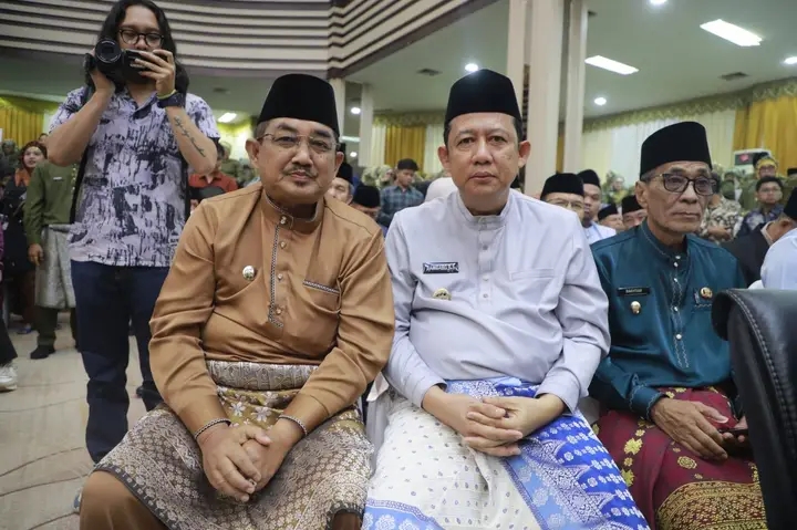 Bupati Anwar Sadat Hadiri HUT ke-80 Pemkot Jambi, Tanjab Barat dan Kota Jambi Teken Kerja Sama Strategis