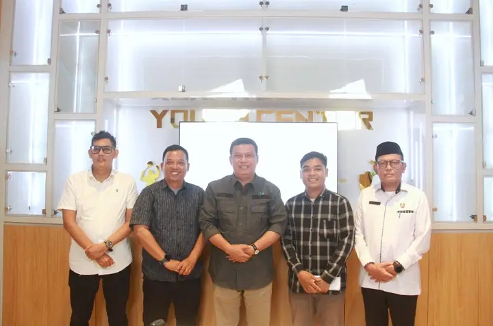 Wakil Bupati Tanjab Barat Jadi Narasumber Podcast Youthcast Center, Ajak Pemuda Terlibat Aktif Dalam Pembangunan Daerah