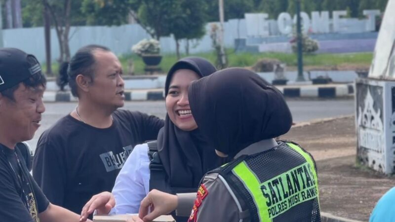 Merajut Aspirasi dalam Kedamaian: Sinergi Humanis Polres Musi Rawas di Tengah Aksi Mahasiswa