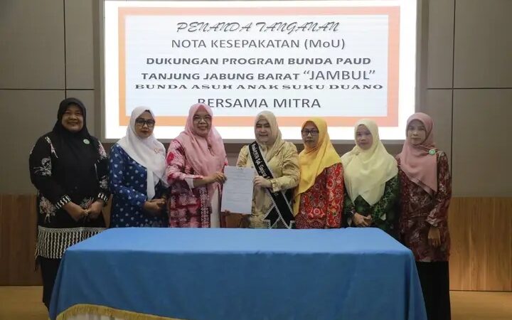 Bunda PAUD Hj. Fadhilah Sadat, S.H. Inisiasi Program JAMBUL, Wujudkan Masa Depan Anak Suku Duano yang Berkualitas dan Unggul
