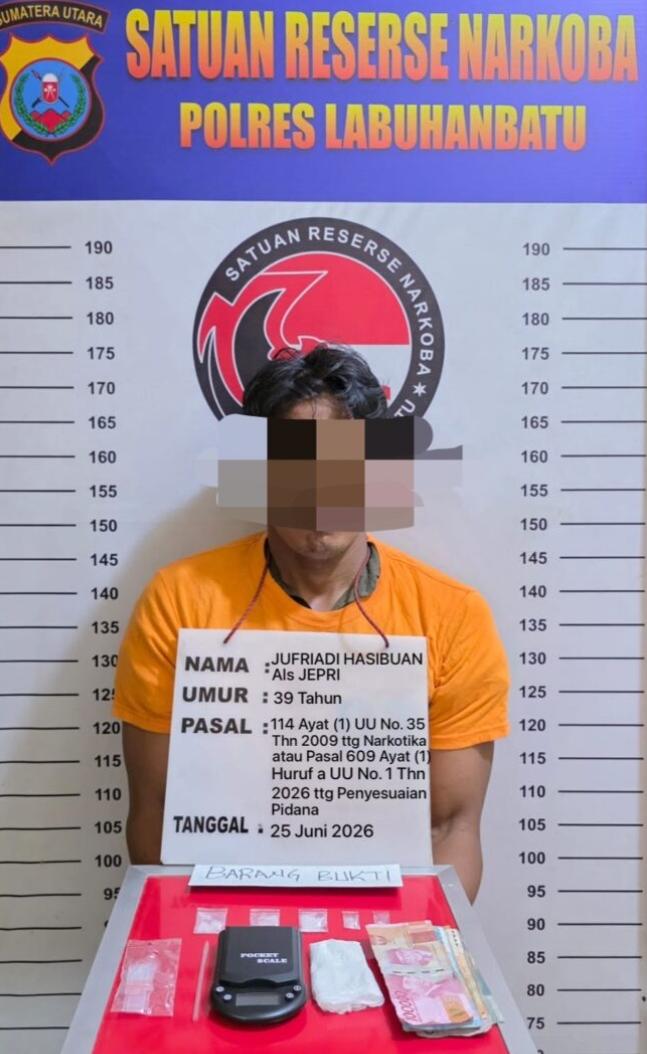Satres Narkoba Polres Labuhanbatu Ciduk Terduga Pengedar Sabu Di Padang Bulan Rantau Utara 
