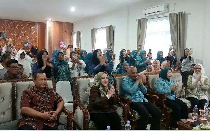 Hj Ratna Machmud, Bupati Musi Rawas Buka Secara Langsung Balita Indonesia Tingkat Kabupaten Musirawas