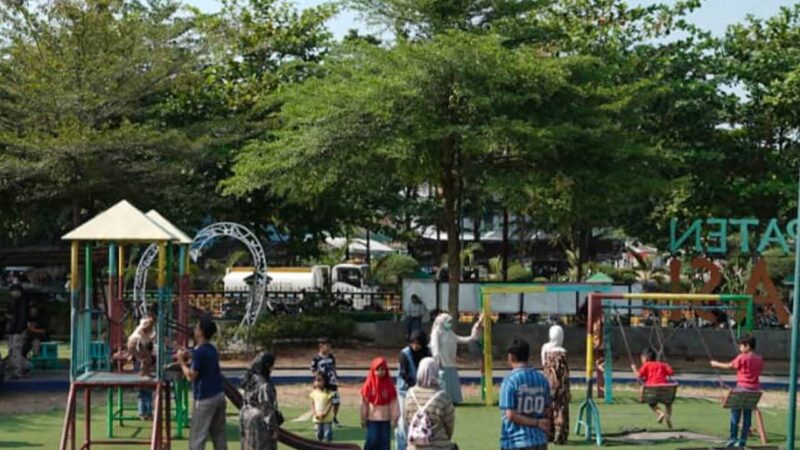 Plt. Bupati Bekasi Tinjau Penataan Taman Sehati, Siapkan Ruang Publik Modern untuk Dorong UMKM dan PAD
