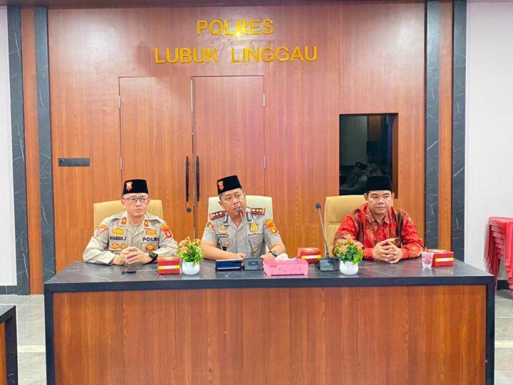 Memperkokoh Kerukunan Lintas Agama ,Polres LUBUK Linggau Gelar Doa Bersama Indahnya Keberagaman dan Soliditas Antarumat