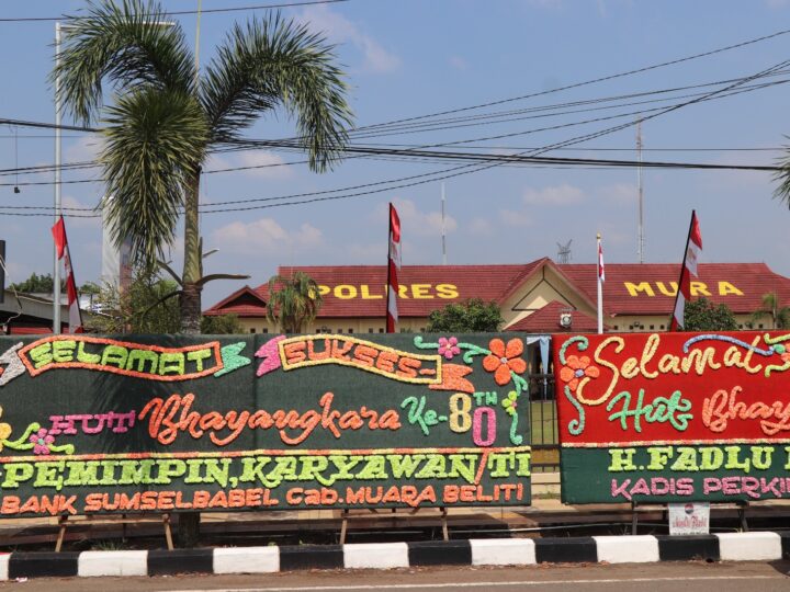 Ratusan Karangan Bunga Hiasi Mapolres Musi Rawas: Simbol Kedekatan Polri dan Masyarakat di Harin Bhayangkara ke-80