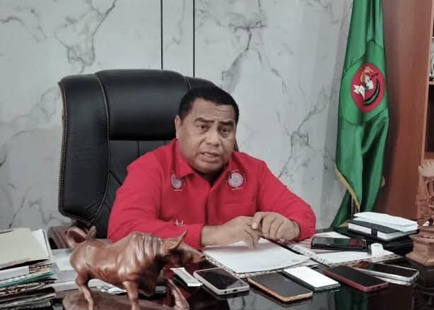 Watubun, Minta Pempus Buka Kewenangan dan Fisikal Daerah