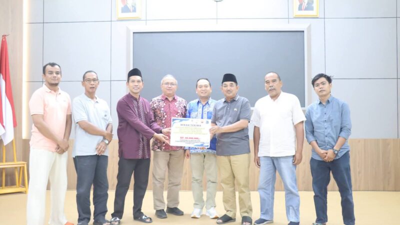 Bupati Anwar Sadat Serahkan Bantuan PetroChina untuk Korban Kebakaran Teluk Nilau, Wujud Sinergi Pemerintah dan Dunia Usaha