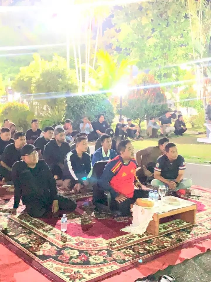 Bupati Anwar Sadat Nobar Semifinal Piala Dunia 2026 Spanyol vs Prancis Bersama Masyarakat