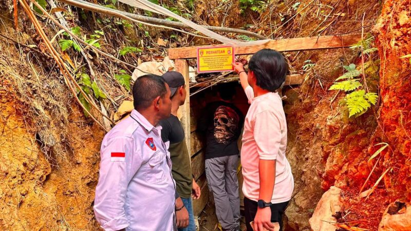 DITRESKRIMSUS POLDA GORONTALO POLICE LINE LUBANG TAMBANG DAN TROMOL PENGOLAHAN EMAS DI GORONTALO UTARA
