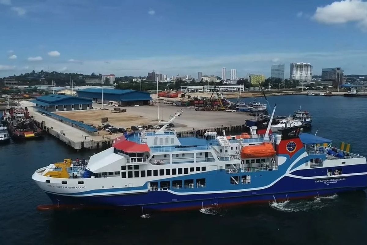 Komisi III DPRD Maluku Targetkan KM Bahtera Nusantara Kembali Beroperasi 