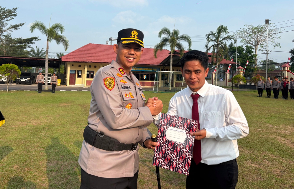 Apresiasi Personel Berprestasi, Kapolres Musi Rawas Berikan Penghargaan Khusus Usai Borong Medali di Ajang Kapolri Cup dan Kapolda Cup 2026