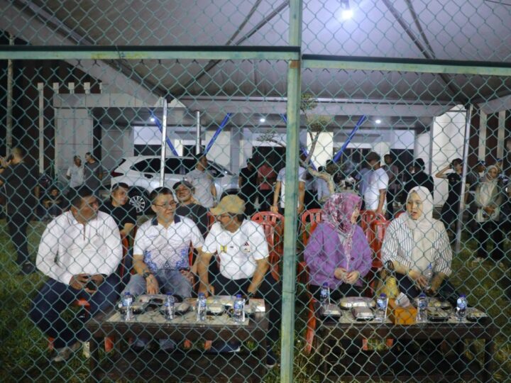 Bupati Anwar Sadat Buka Turnamen Voli Antar-Klub Tanjab Barat 2026, Siapkan Atlet Menuju Kejurprov 2027