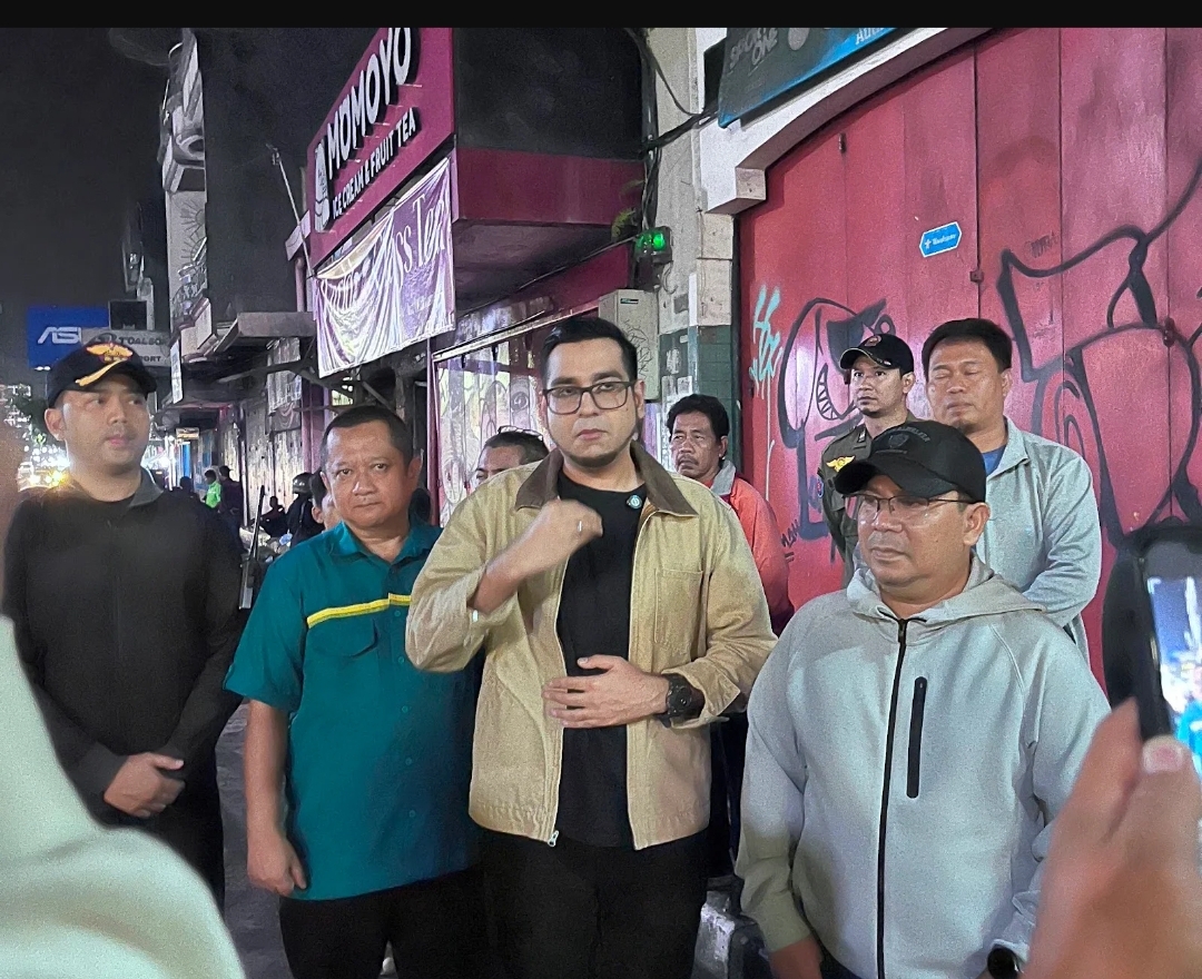 Wakil Walikota Sukabumi Ajak Pelaku Usaha Sepanjang Jl.Ahmad Yani Tuk Saling Jaga Kebersihan