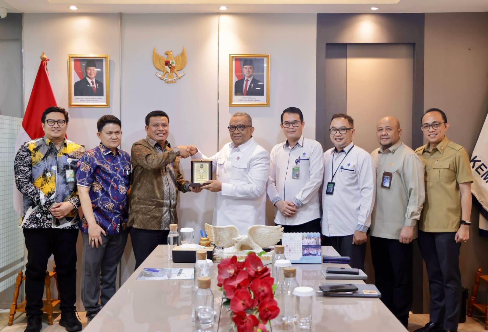 Wakil Bupati Audiensi dengan Wamenaker RI, Dorong Penguatan SDM dan Perlindungan Pekerja di Tanjung Jabung Barat