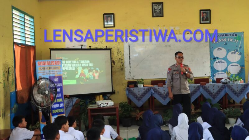 SATGAS BEKAWAN POLRES LUBUK LINGGAU MELAKUKAN EDUKASI DENGAN PELAJAR SMPN 1,UNTUK MENCEGAH ADANYA PERUNDUNGAN DAN TAWURAN.