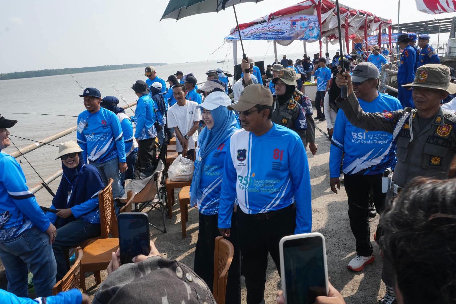 Semarak HUT RI ke-81 dan Hari Jadi Tanjab Barat ke-61, Bupati Anwar Sadat Buka Lomba Mancing Forkopimda dan OPD