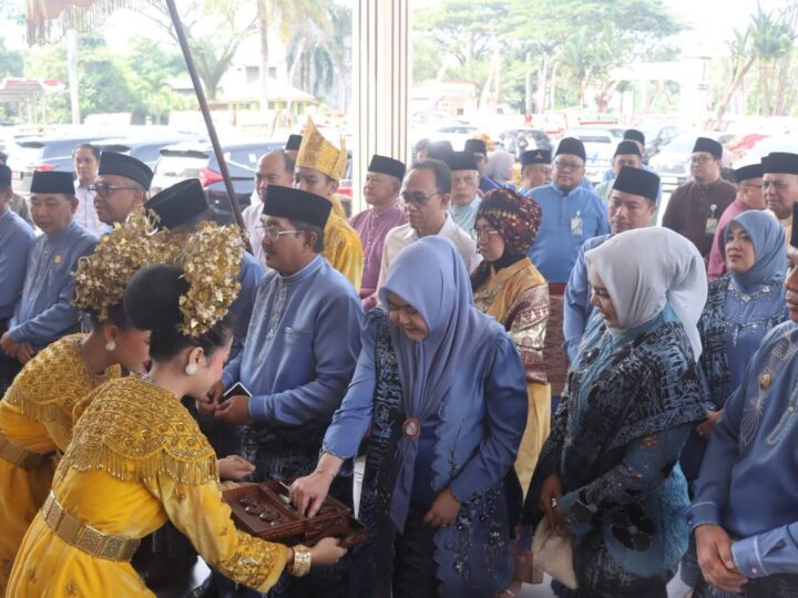 Paripurna Hari Jadi ke-61 Tanjab Barat, Pemerintah Pusat dan Daerah perkuat Sinergi Pembangunan SDM