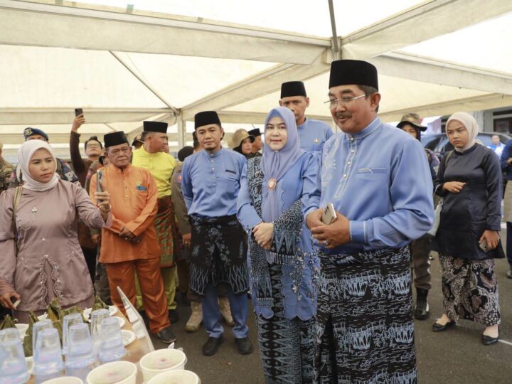 Hari Jadi ke-61 Tanjab Barat, Bupati Anwar Sadat Gelar Syukuran, Hadirkan 70 Stan UMKM dan Pangkas Rambut Gratis