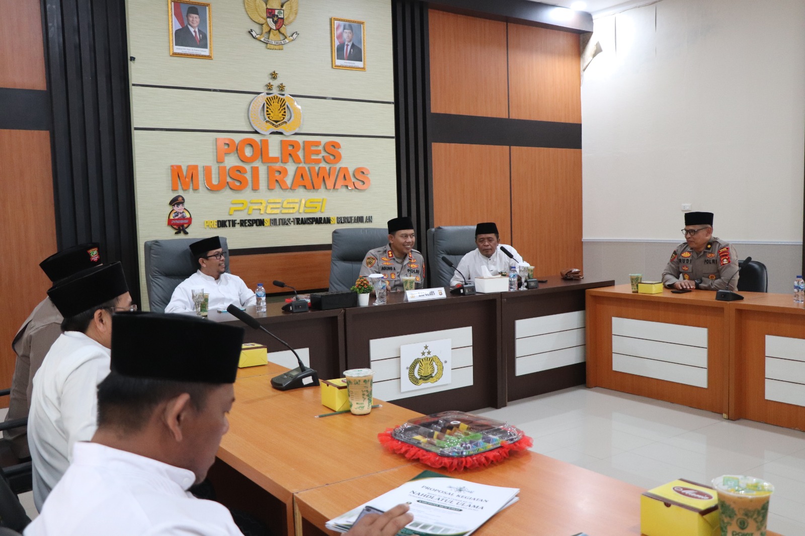 Silaturahmi Ulama dan Umaroh: Polres Musi Rawas Bersama PCNU Perkuat Sinergitas Demi Stabilitas Kamtibmas Musi Rawas