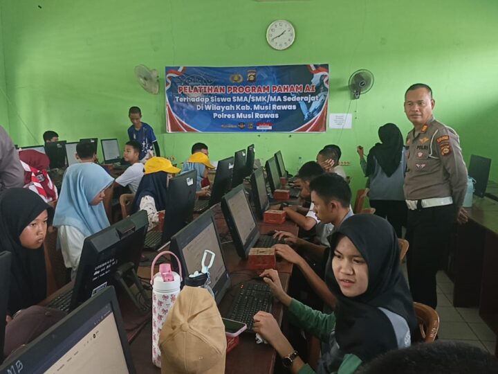 Merajut Masa Depan Digital: Polres Musi Rawas Bekali Generasi Gen Z SMA Negeri 2 Muara Beliti dengan Literasi AI