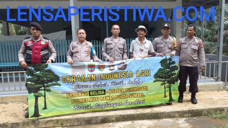 BUKTI AKSI NYATA PROGRAM BELIDA,POLSEK PURWODADI POLRES MUSI RAWAS BERSIHKAN MUSHOLA NURUL ISLAM