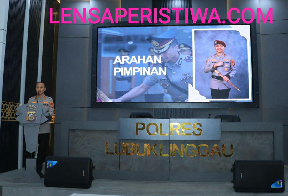 KEHADIRAN HARI PERTAMA KAPOLRES LUBUK LINGGAU AKBP CATUR ERWIN SETIAWAN,TEKANKAN DISIPLIN SELURUH JAJARAN DAN MELAYANI MASYARAKAT DENGAN BAIK. 