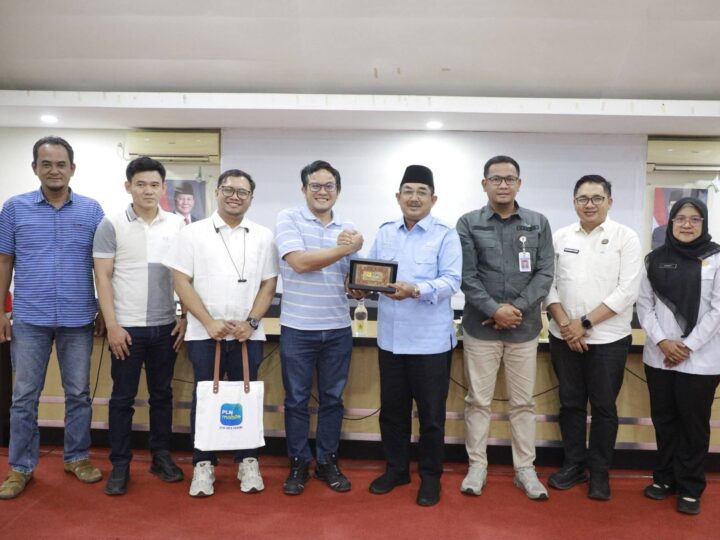 Bupati Anwar Sadat Dorong Percepatan Pembangunan Jaringan Listrik Desa di 3 Kecamatan Bersama PLN