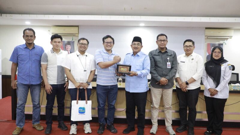 Bupati Anwar Sadat Dorong Percepatan Pembangunan Jaringan Listrik Desa di 3 Kecamatan Bersama PLN