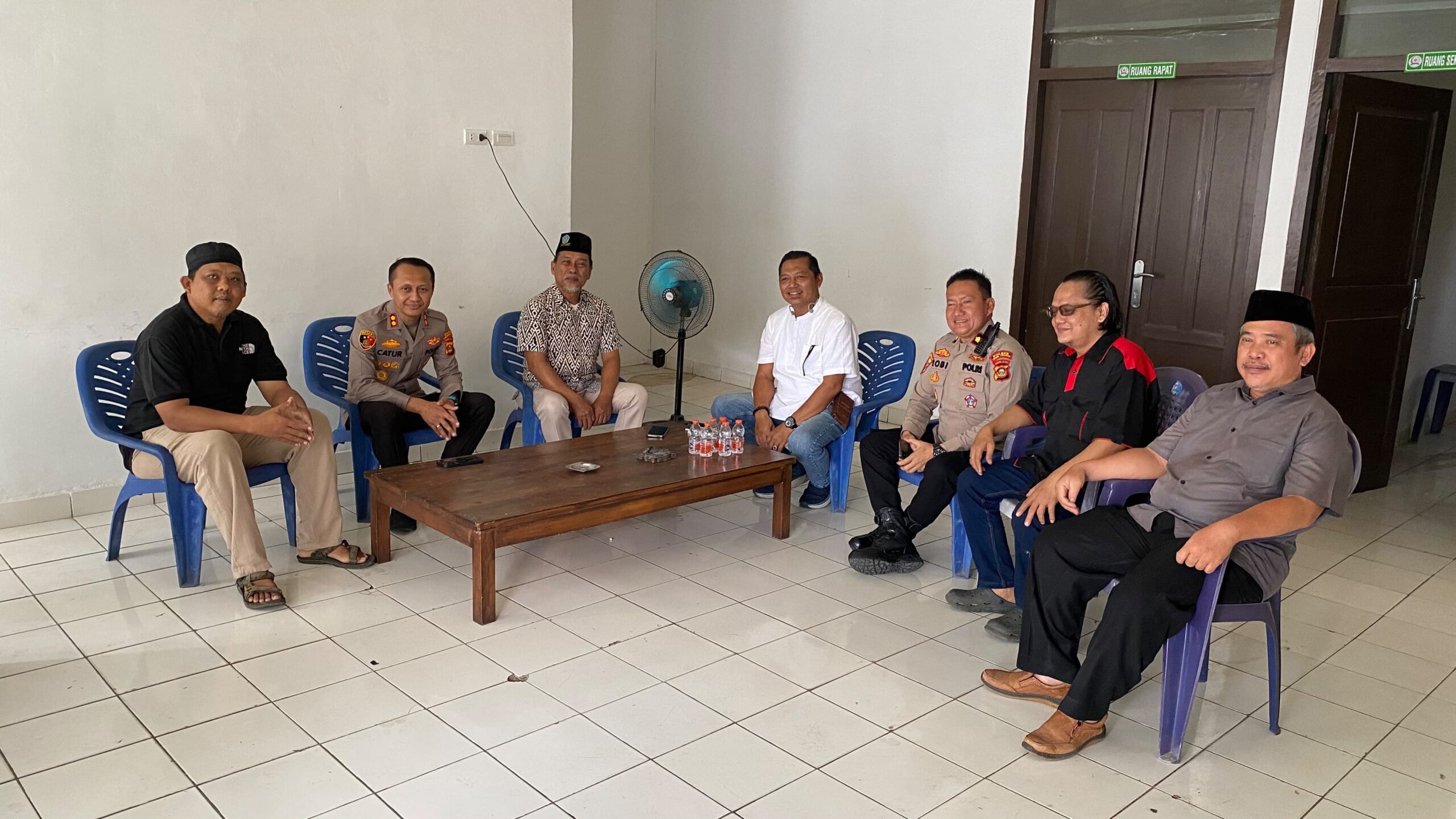 Kapolres Lubuk Linggau Laksanakan kunjungan ke Forum Kerukunan Umat Beragama (FKUB) Mempererat Dan Jalin Kemitraan Dengan Elemen Masyarakat Khususnya Keagamaan