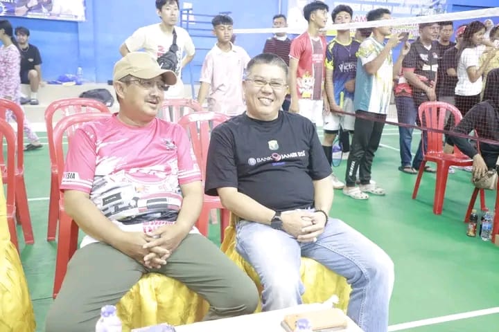 Bupati Anwar Sadat Tutup Turnamen Berkah Madani Cup II, Dorong Lahirnya Atlet Bulutangkis Berprestasi
