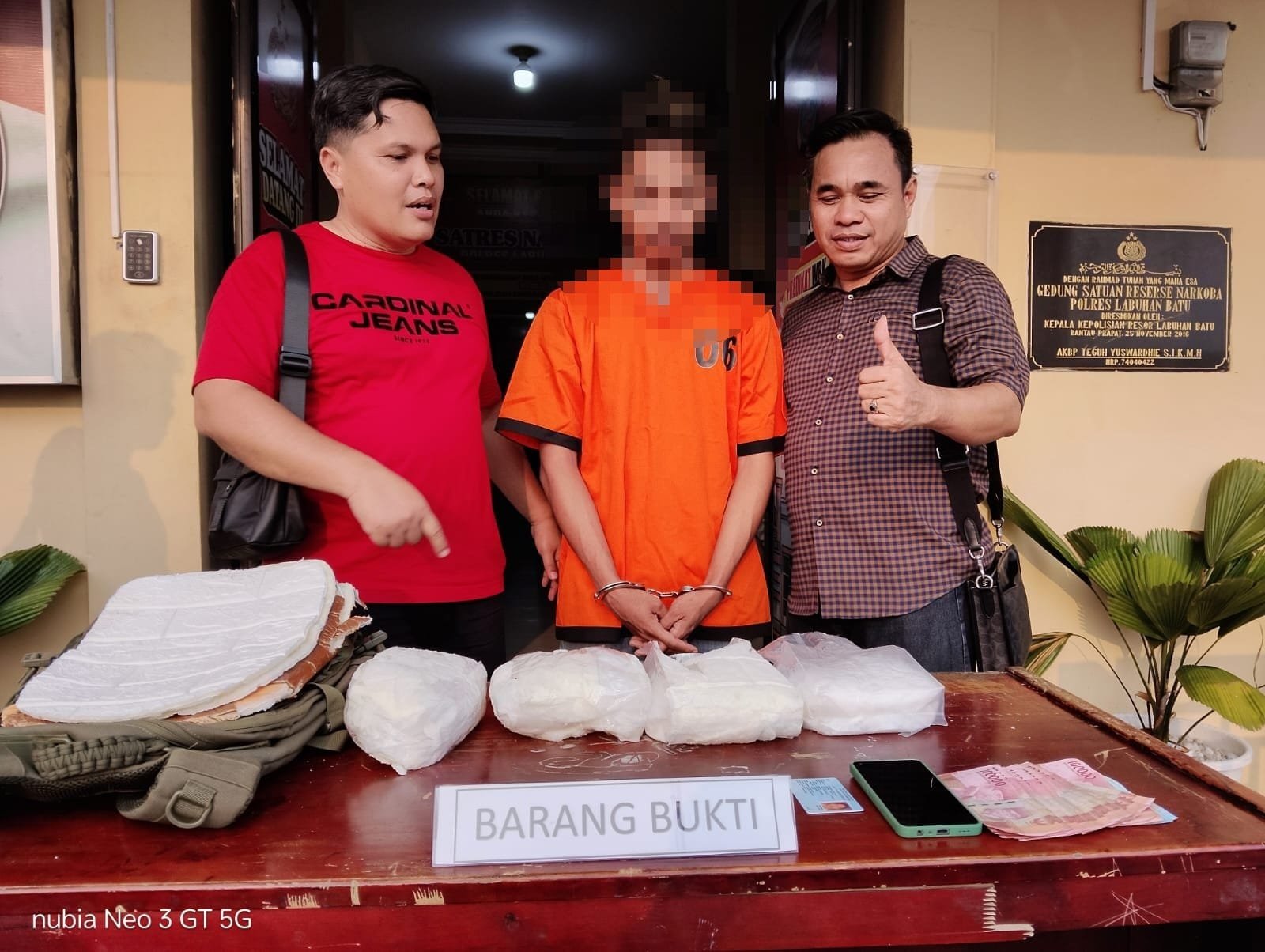 Sinergi TNI-Polri Gagalkan Penyelundupan 4 Kg Sabu Jaringan Internasional di Labuhanbatu