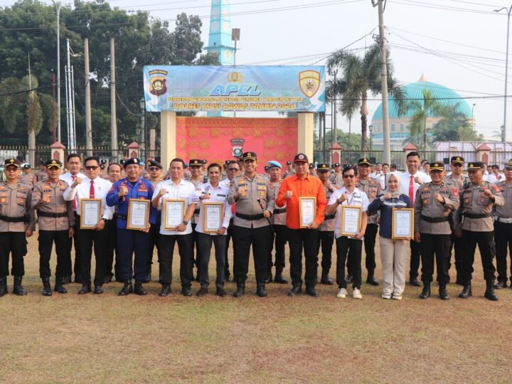 SINERGI LINTAS INSTANSI JADI KUNCI TEKAN KARHUTLA, KAPOLRES MUSI RAWAS BERI PENGHARGAAN