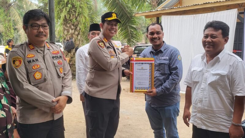 DARI GOTONG ROYONG HINGGA LAWAN KARHUTLA, POLRES MUSI RAWAS: SETIAP TANGAN BERARTI UNTUK PADAMKAN API