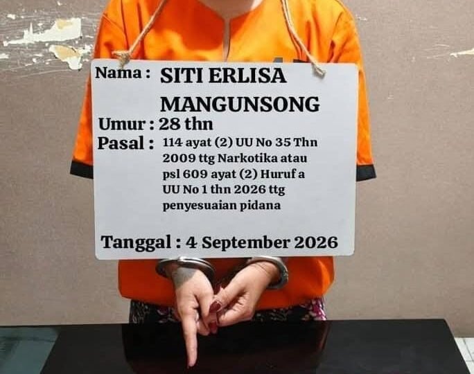 Satuan Reserse Narkoba Polres Labuhanbatu sita 62,47 gram sabu dan 7 pil Ekstasi dari wanita di marbau.