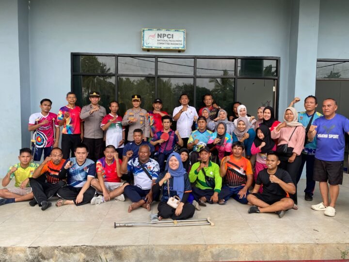 Polres Lubuklinggau Salurkan Bantuan Alat Olahraga Menunjang Program Atlet Difabel Agar Lebih Maksimal 