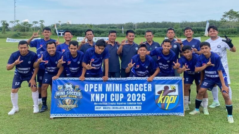 Laga Perdana Mini Soccer Piala Kapolres Newsroom Hajar GA FC Labura 5-2