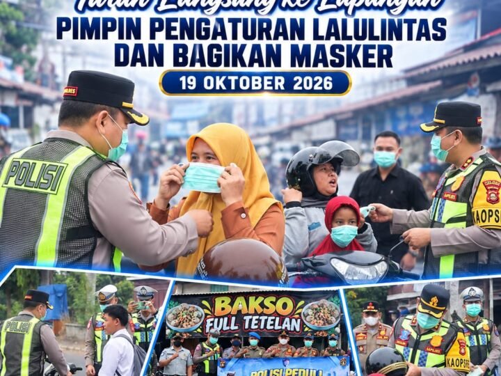 Berikan Rasa Aman dan Nyaman, Kapolres Musi Rawas Terjun Langsung Pimpin Pengaturan Lalu Lintas Pagi dan Bagikan Masker