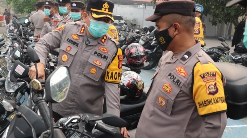 TEKANKAN KESIAPSIAGAAN DAN KEPATUHAN SOP, KAPOLRES MUSI RAWAS CEK KENDARAAN DINAS DAN SENPI PERSONEL