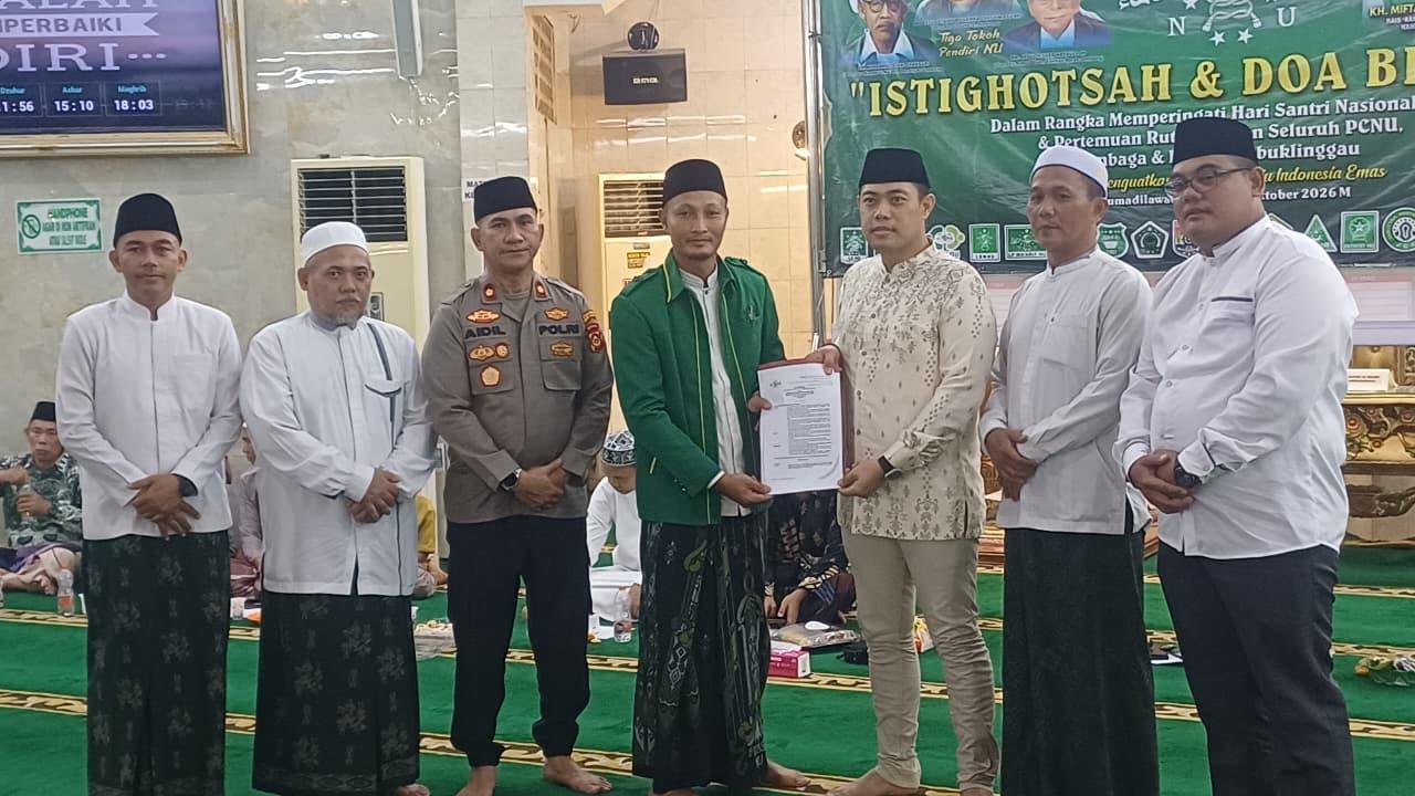 Dukungan dan Sinergitas kepolisian Dengan Dunia Pesantren dan Ulama Kapolres Lubuk Linggau Hadiri Istighozah dan Doa Bersama