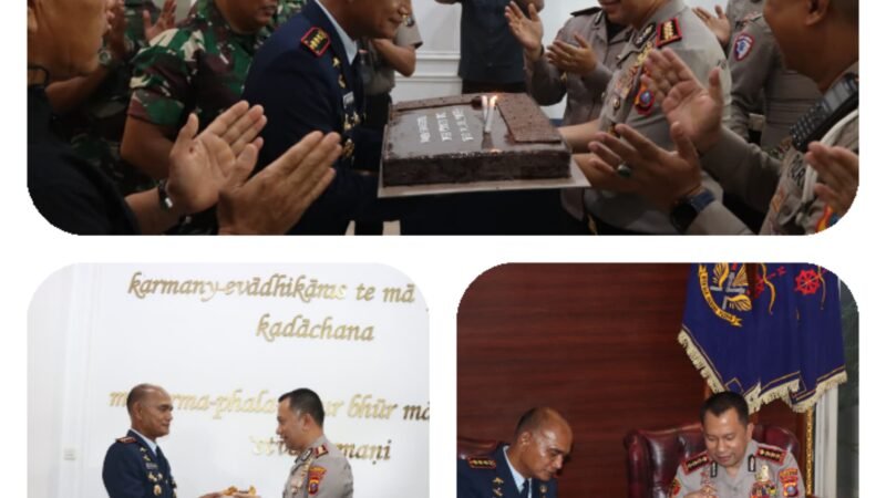 Wujud Sinergisitas TNI-Polri, Kapolrestabes Medan Sambangi Mako Menhanud 1 Pasgat pada Peringatan HUT Ke-81 TNI